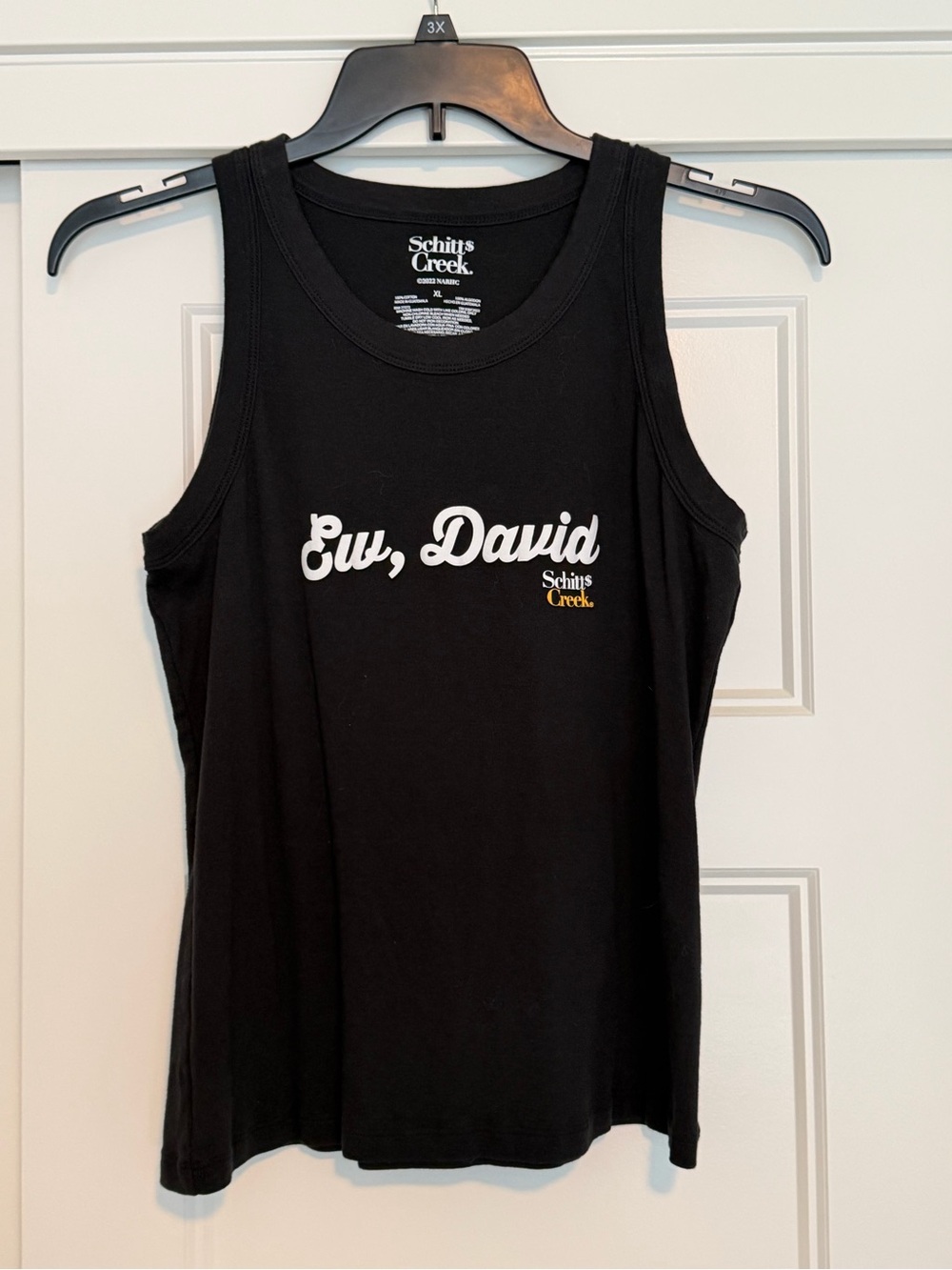 Schitt's Creek Women's 'Ew, David' Black Tank Top